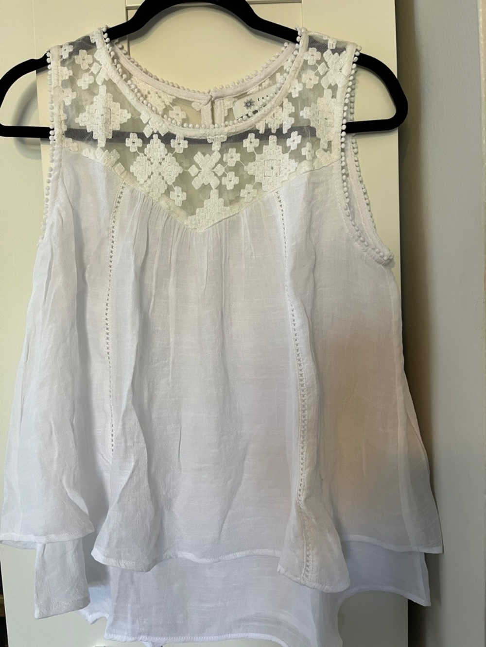 Fever White Lace Yoke Sleeveless Camisole